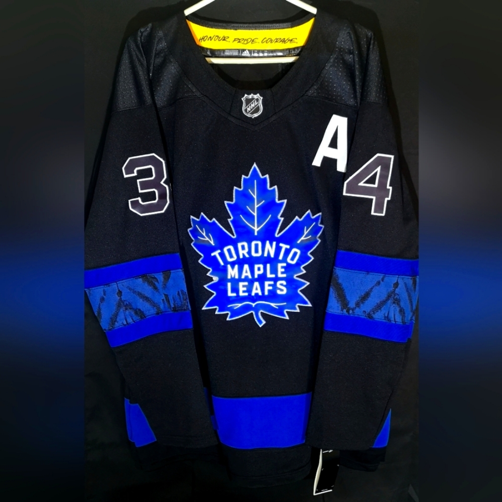 Auston Matthews jersey
